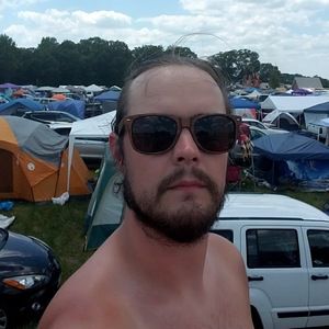 Meet your Posher, Skylar